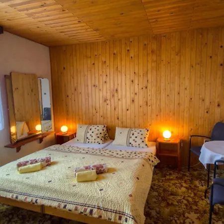 Ivana Pensjonat 3*